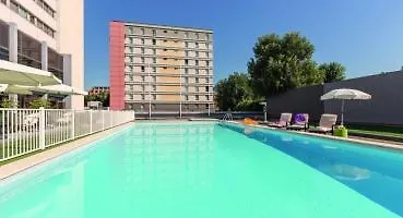 Tbd - Appart City Gnb Alpexpo Готель 3*